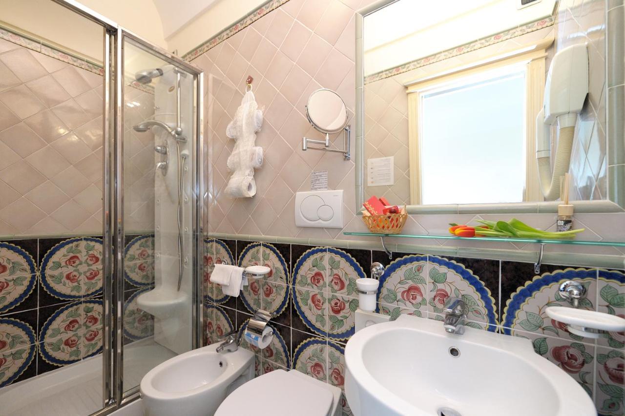 Amalfi Old Square Room & Apartments Εξωτερικό φωτογραφία