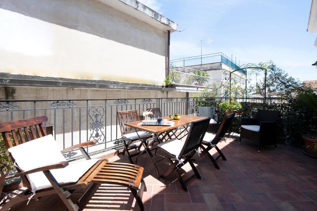 Amalfi Old Square Room & Apartments Εξωτερικό φωτογραφία