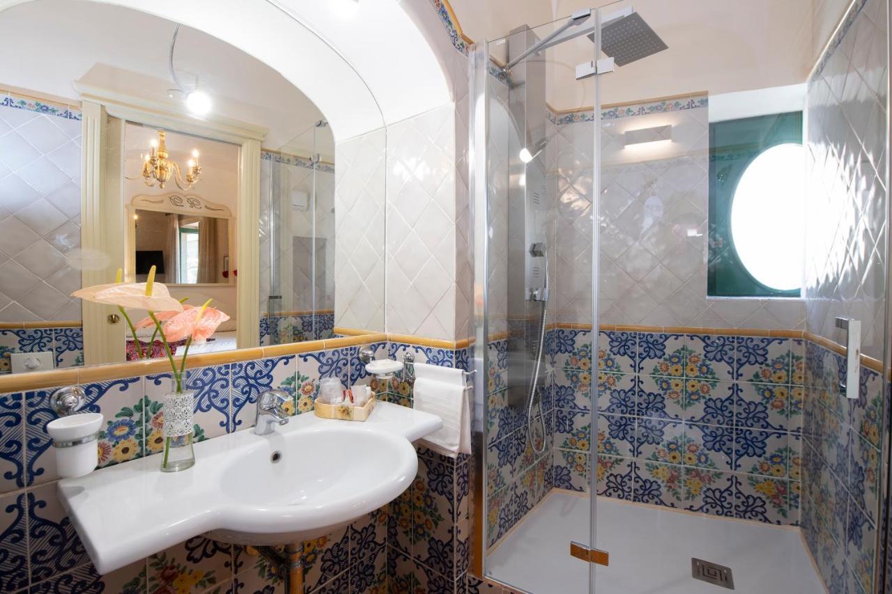 Amalfi Old Square Room & Apartments Εξωτερικό φωτογραφία