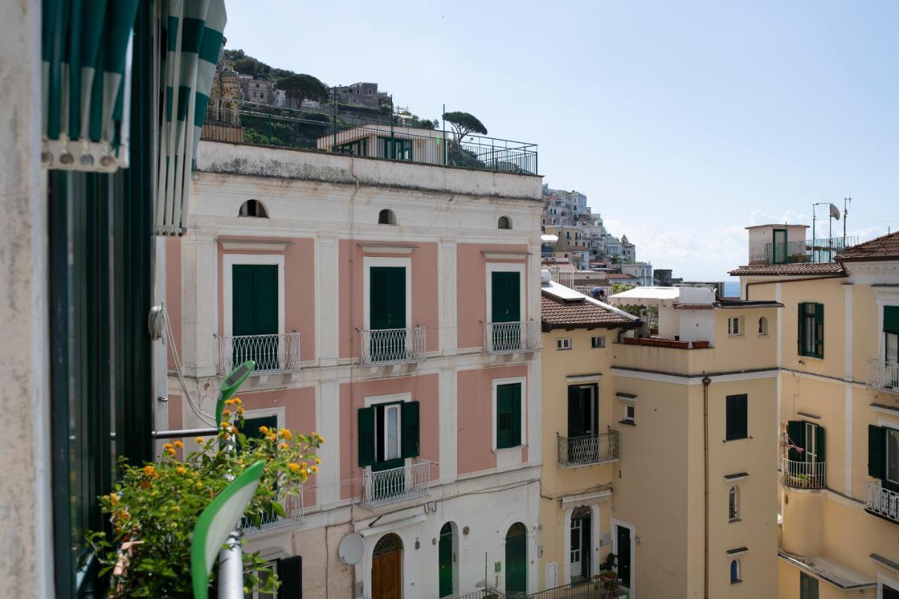 Amalfi Old Square Room & Apartments Εξωτερικό φωτογραφία