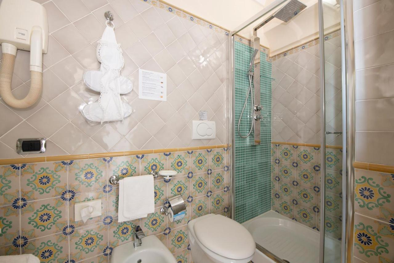 Amalfi Old Square Room & Apartments Εξωτερικό φωτογραφία